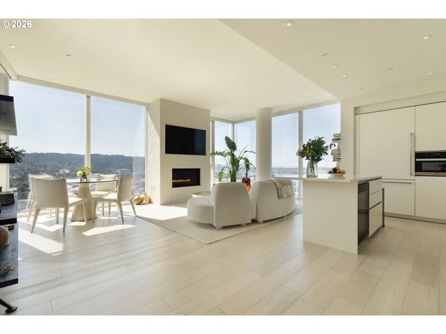 1075 Nw NORTHRUP St 2512, Portland, OR 97209