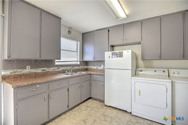 1206 Jefferis Avenue, Killeen, TX 76543