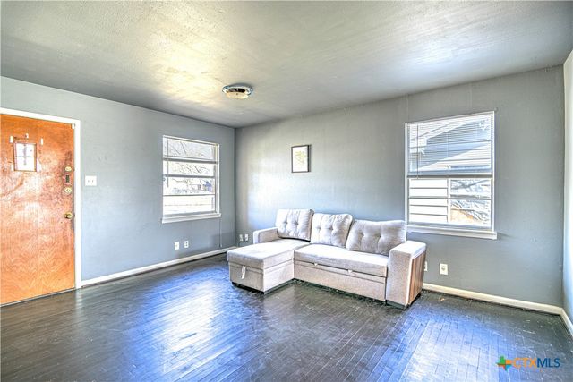 1206 Jefferis Avenue, Killeen, TX 76543