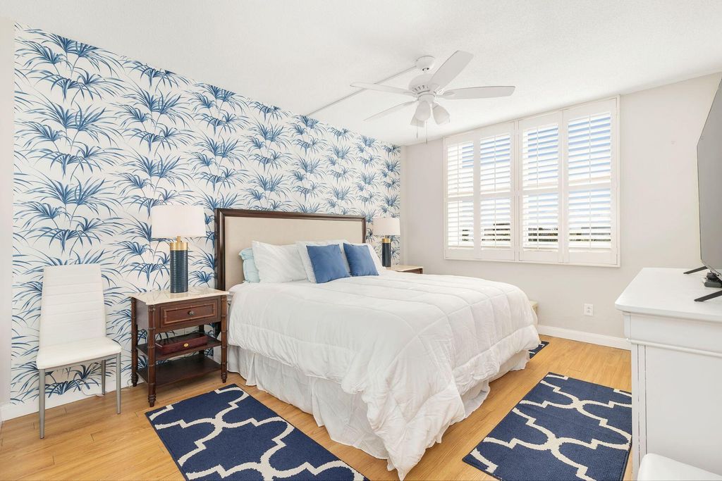 Image 10 of property listing at 2840 S Ocean 5110 Boulevard 511, Palm Beach, FL 33480