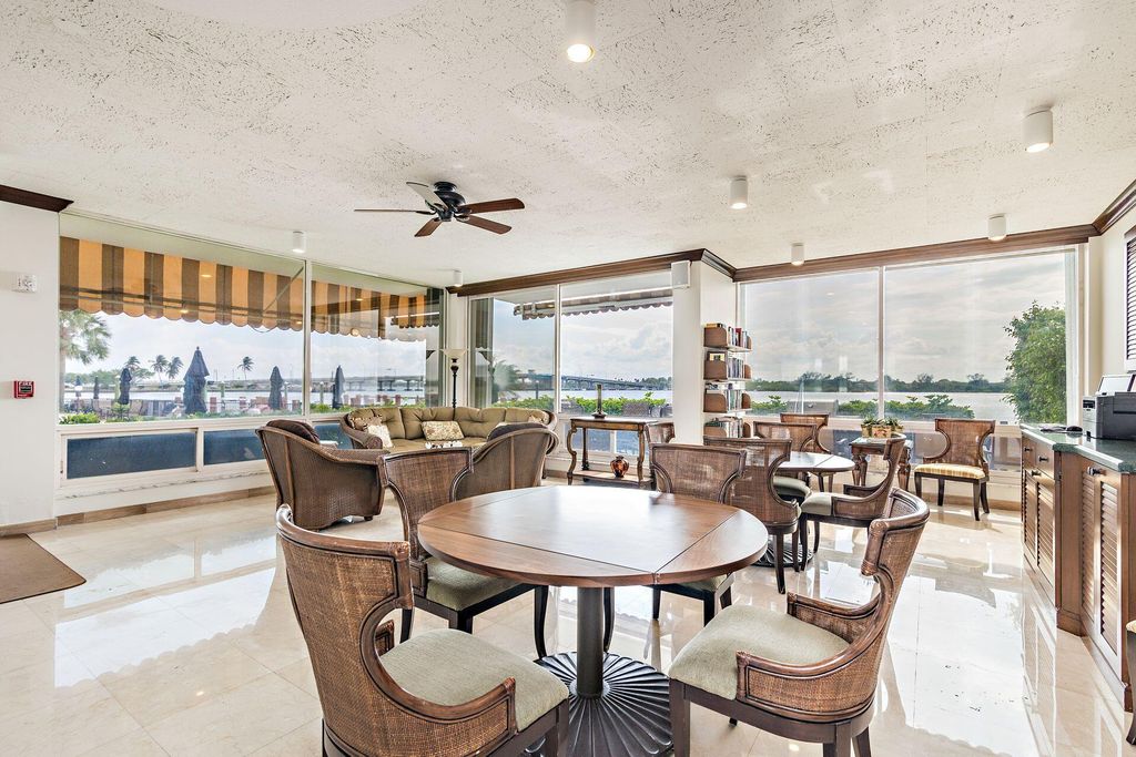 Image 18 of property listing at 2840 S Ocean 5110 Boulevard 511, Palm Beach, FL 33480