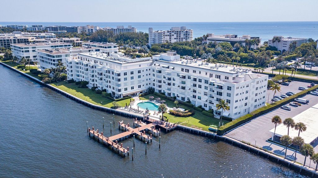 Image 20 of property listing at 2840 S Ocean 5110 Boulevard 511, Palm Beach, FL 33480