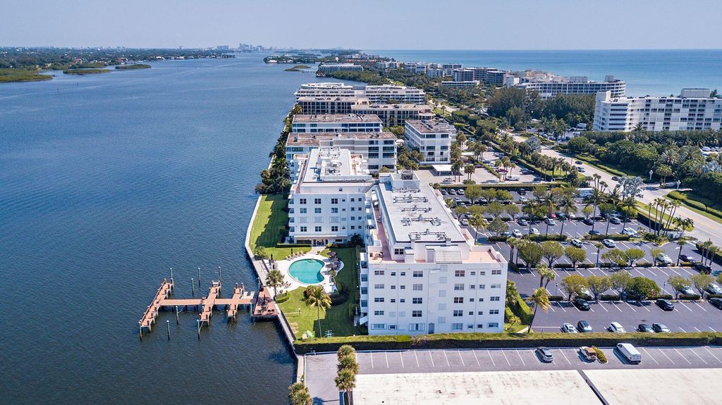 Image 21 of property listing at 2840 S Ocean 5110 Boulevard 511, Palm Beach, FL 33480