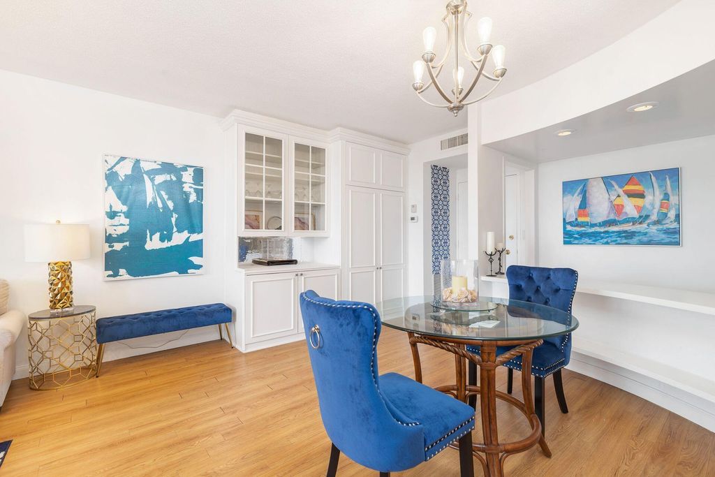 Image 5 of property listing at 2840 S Ocean 5110 Boulevard 511, Palm Beach, FL 33480
