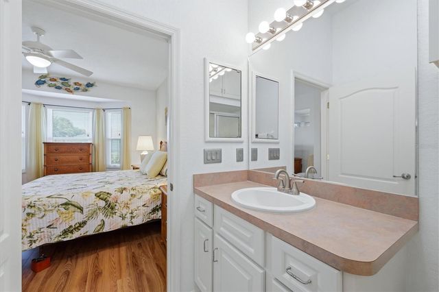 1777 FOUNTAIN VIEW CIRCLE, Venice, FL 34292