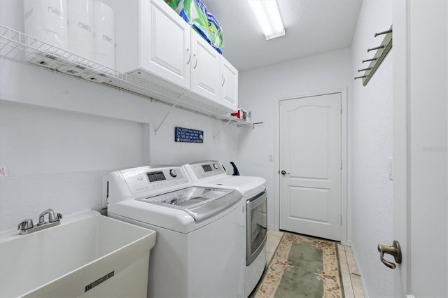 1777 FOUNTAIN VIEW CIRCLE, Venice, FL 34292