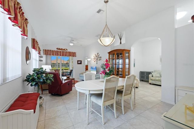 1777 FOUNTAIN VIEW CIRCLE, Venice, FL 34292