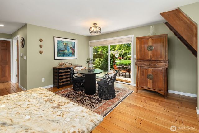 20002 156th Avenue NE, Woodinville, WA 98072