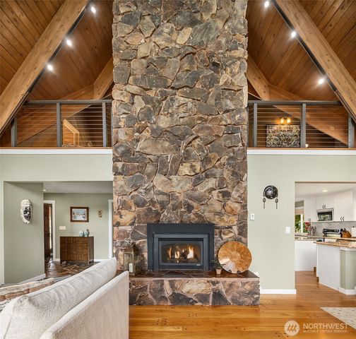 20002 156th Avenue NE, Woodinville, WA 98072