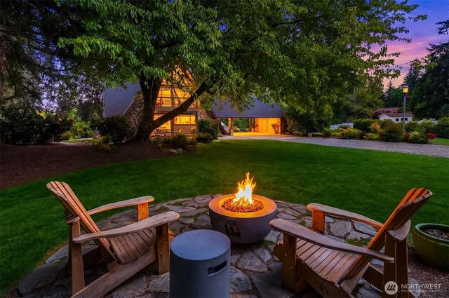 20002 156th Avenue NE, Woodinville, WA 98072