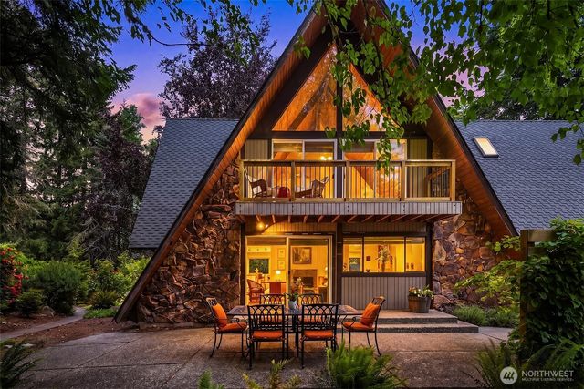 20002 156th Avenue NE, Woodinville, WA 98072