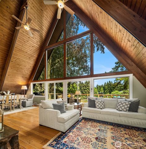 20002 156th Avenue NE, Woodinville, WA 98072