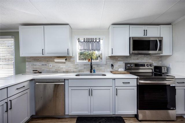 847 SW APPLEWOOD GLEN, Fort White, FL 32038