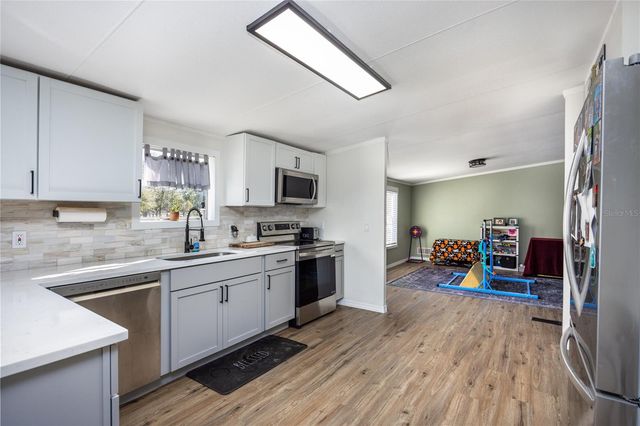 847 SW APPLEWOOD GLEN, Fort White, FL 32038