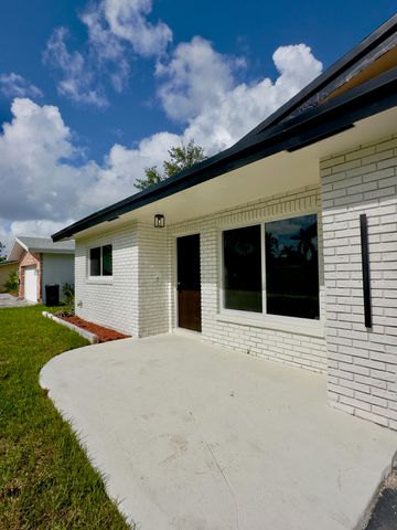 6811 NW 32nd Avenue, Fort Lauderdale, FL 33309