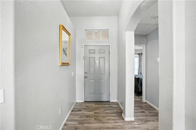 31309 Van Ruysdael Ln, Winchester, CA 92596