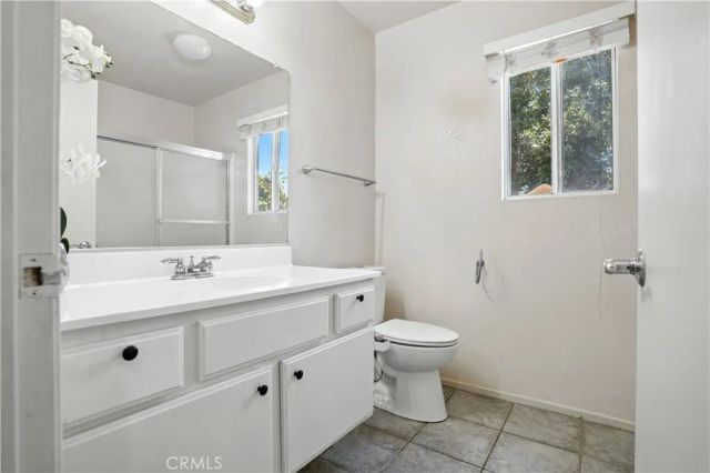 31309 Van Ruysdael Ln, Winchester, CA 92596