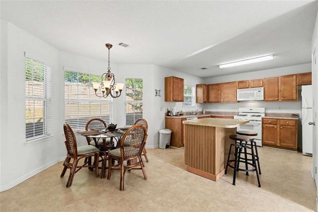 6613 Pamplona Place, South Fulton, GA 30349