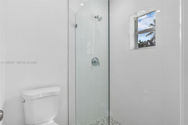 515 NE 67th St 2, Miami, FL 33138