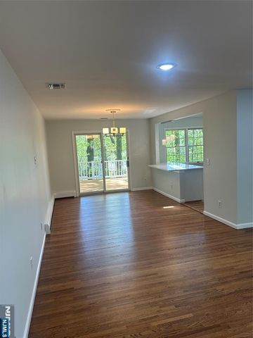 50 Thornton, North Haledon, NJ 07508