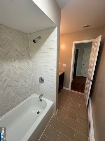 50 Thornton, North Haledon, NJ 07508