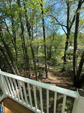 50 Thornton, North Haledon, NJ 07508