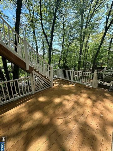 50 Thornton, North Haledon, NJ 07508