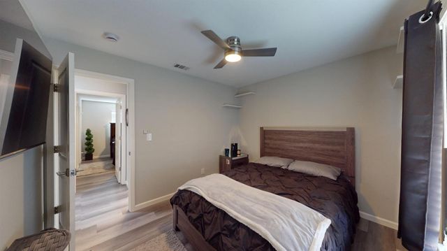 3912 Carver, Modesto, CA 95356