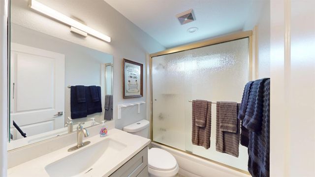 3912 Carver, Modesto, CA 95356