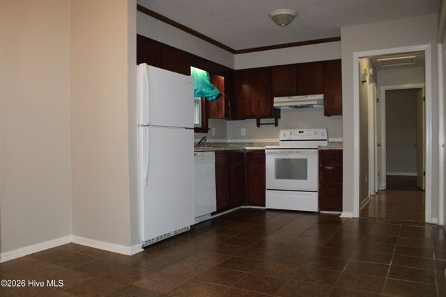 3726 Crest Drive, Hephzibah, GA 30815
