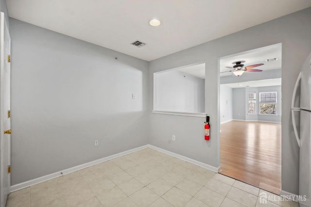 189 Sunshine Drive, Piscataway, NJ 08854