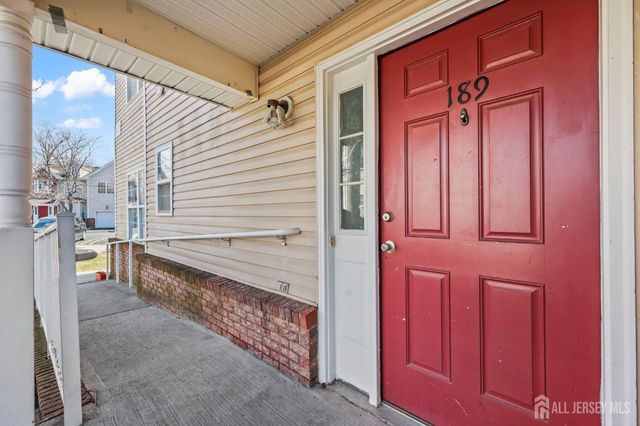 189 Sunshine Drive, Piscataway, NJ 08854