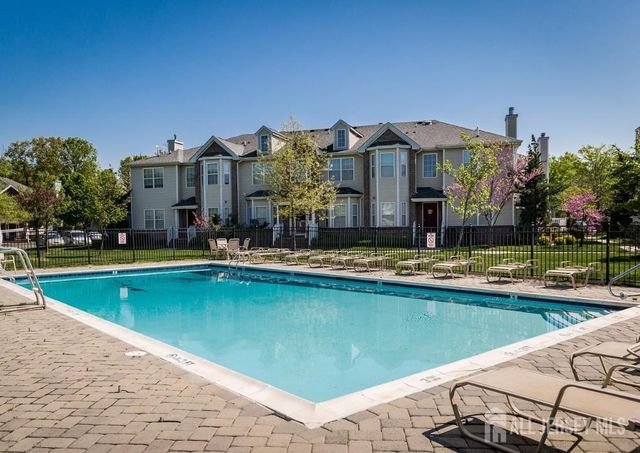 189 Sunshine Drive, Piscataway, NJ 08854