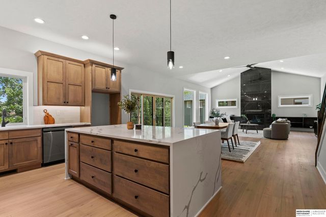 3642 Wilderness Hills Boulevard, Lincoln, NE 68516