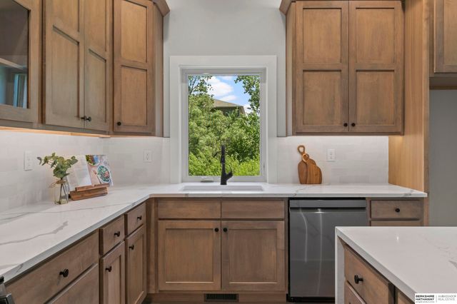 3642 Wilderness Hills Boulevard, Lincoln, NE 68516