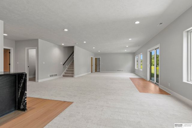 3642 Wilderness Hills Boulevard, Lincoln, NE 68516