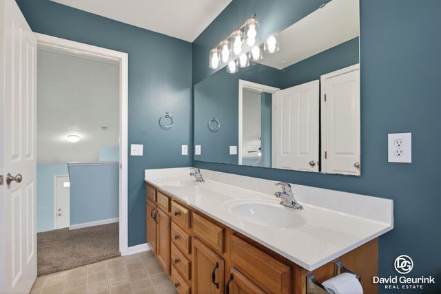 11929 Bush Court 26, Holland, MI 49424