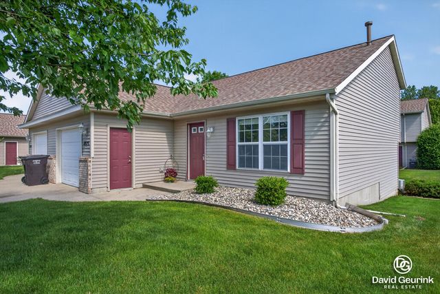11929 Bush Court 26, Holland, MI 49424