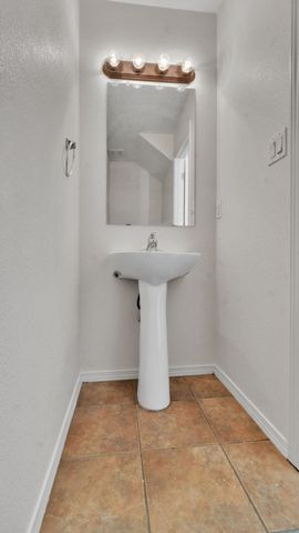 1536 San Pedro Road NE, Rio Rancho, NM 87144