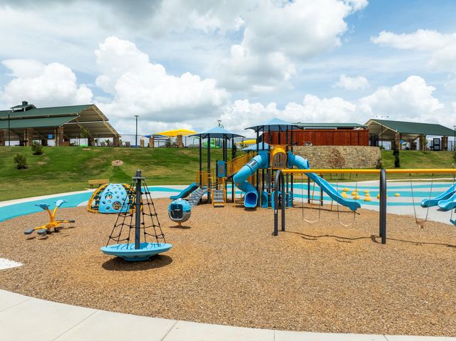 136 Joseph DR, Buda, TX 78610