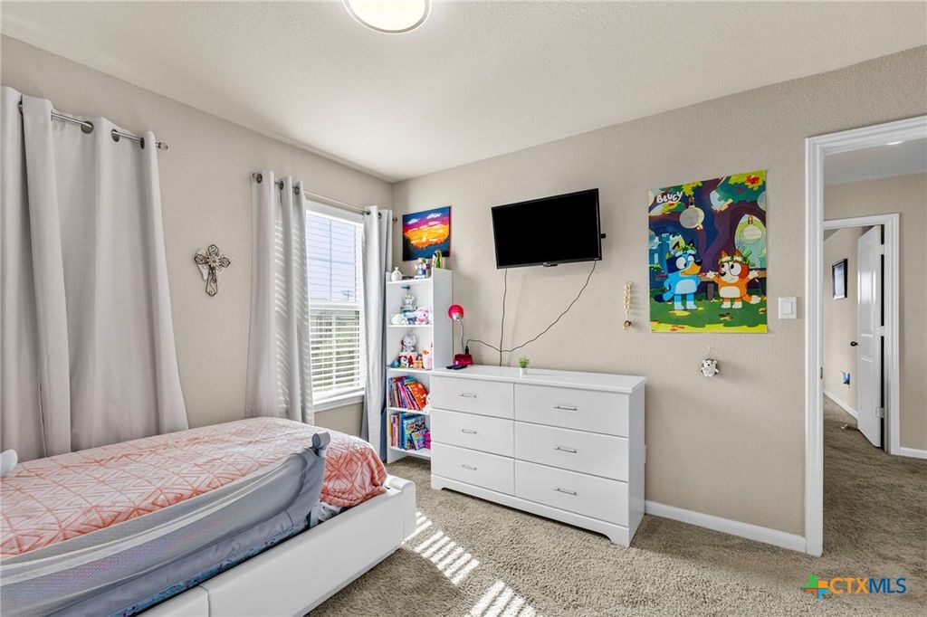 Image 25 of property listing at 673 sheridan park, New Braunfels, TX 78130