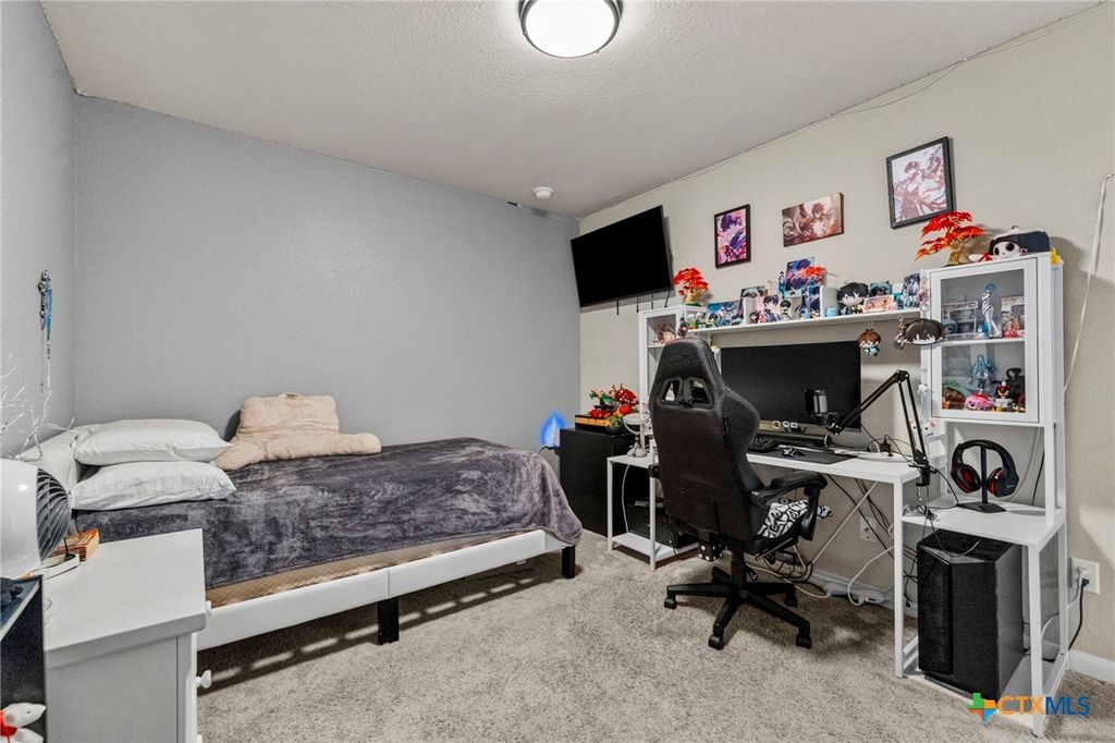 Image 28 of property listing at 673 sheridan park, New Braunfels, TX 78130