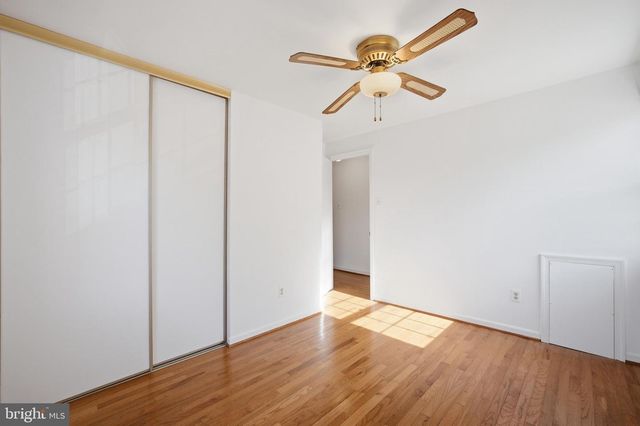 2915 PINEY GROVE CT, Fairfax, VA 22031