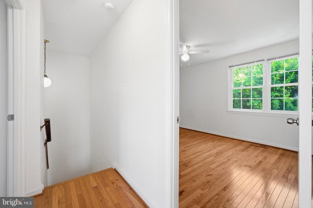 2915 PINEY GROVE CT, Fairfax, VA 22031