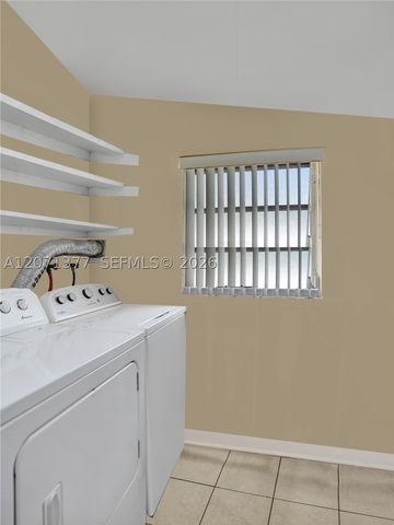 1477 NE 55th St, Fort Lauderdale, FL 33334