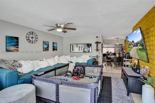 1477 NE 55th St, Fort Lauderdale, FL 33334