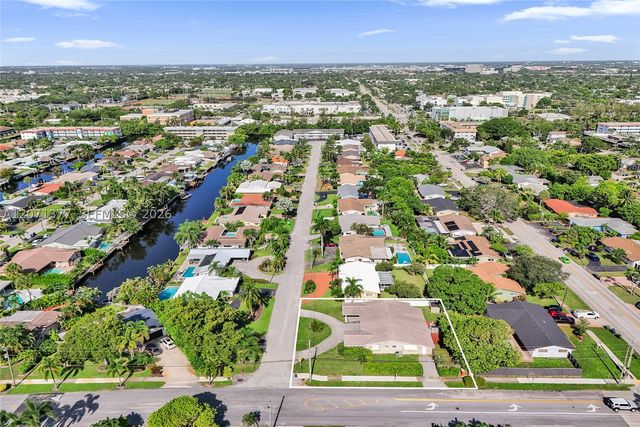 1477 NE 55th St, Fort Lauderdale, FL 33334