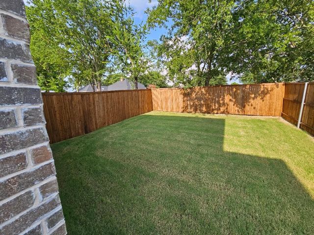 202 Griffith Drive 16, Princeton, TX 75407