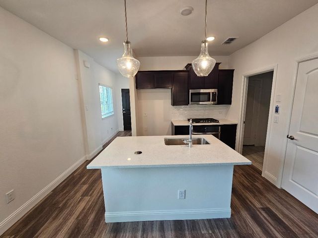 202 Griffith Drive 16, Princeton, TX 75407