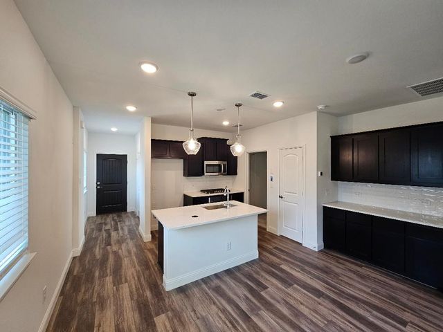 202 Griffith Drive 16, Princeton, TX 75407